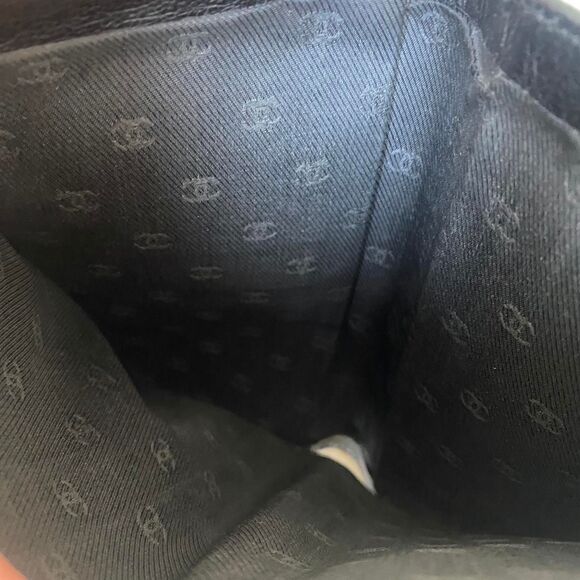 Authentic Vintage Chanel Long Wallet - Picture 5 of 8